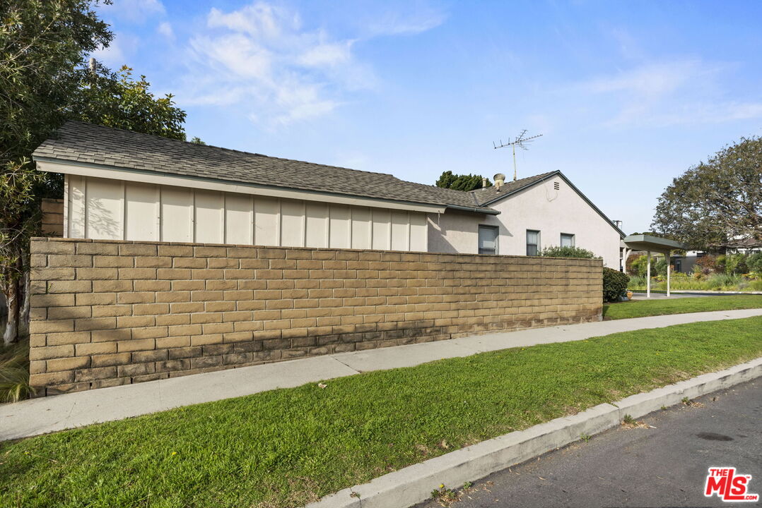 13040 Appleton Way