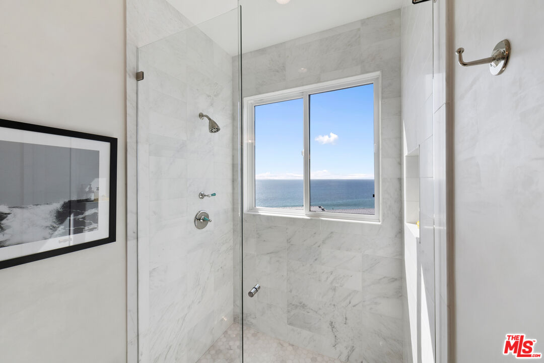 Malibu, CA, 90265