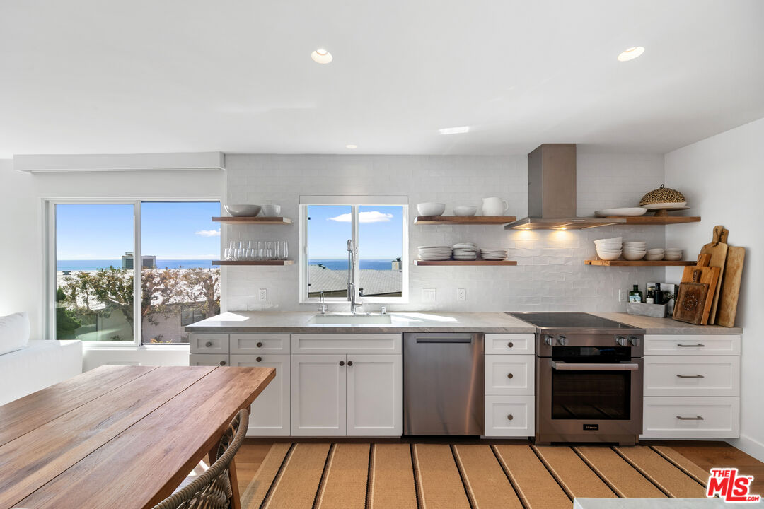 Malibu, CA, 90265