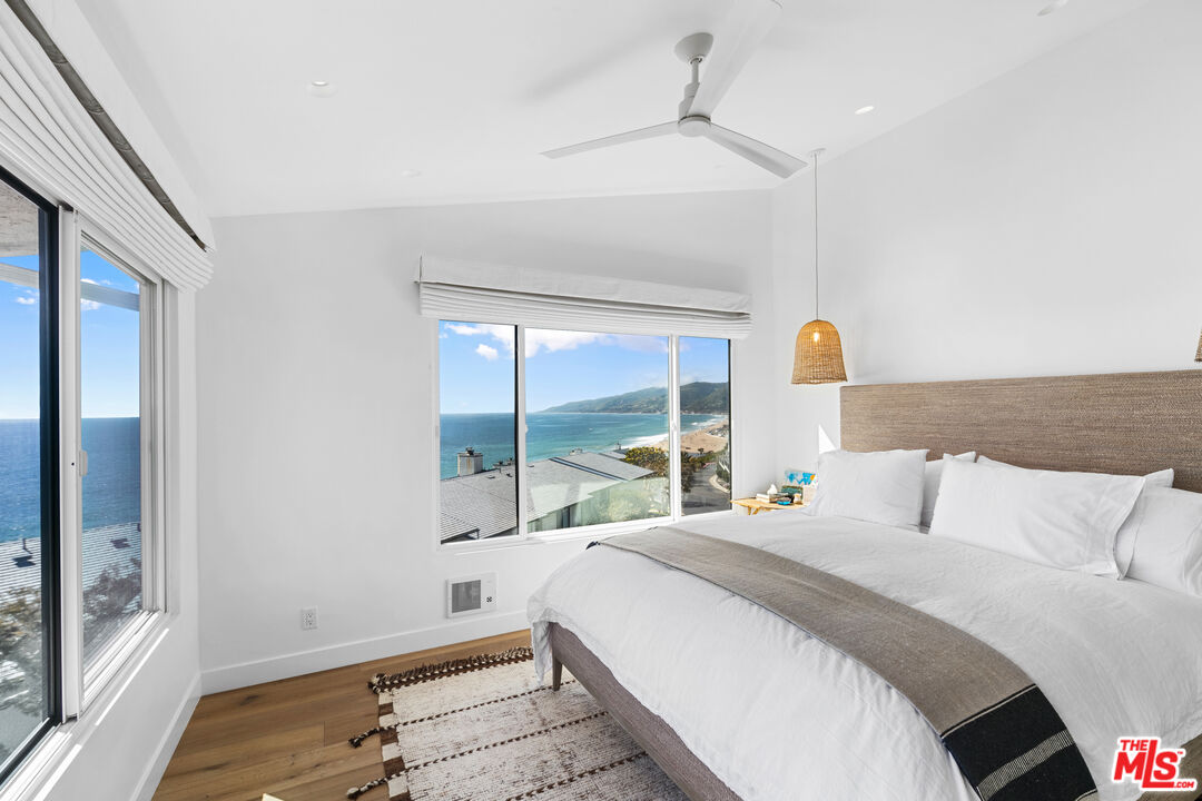 Malibu, CA, 90265