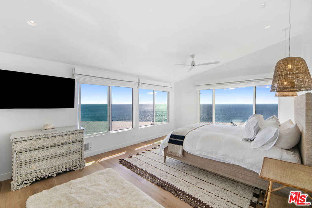 Malibu, CA, 90265