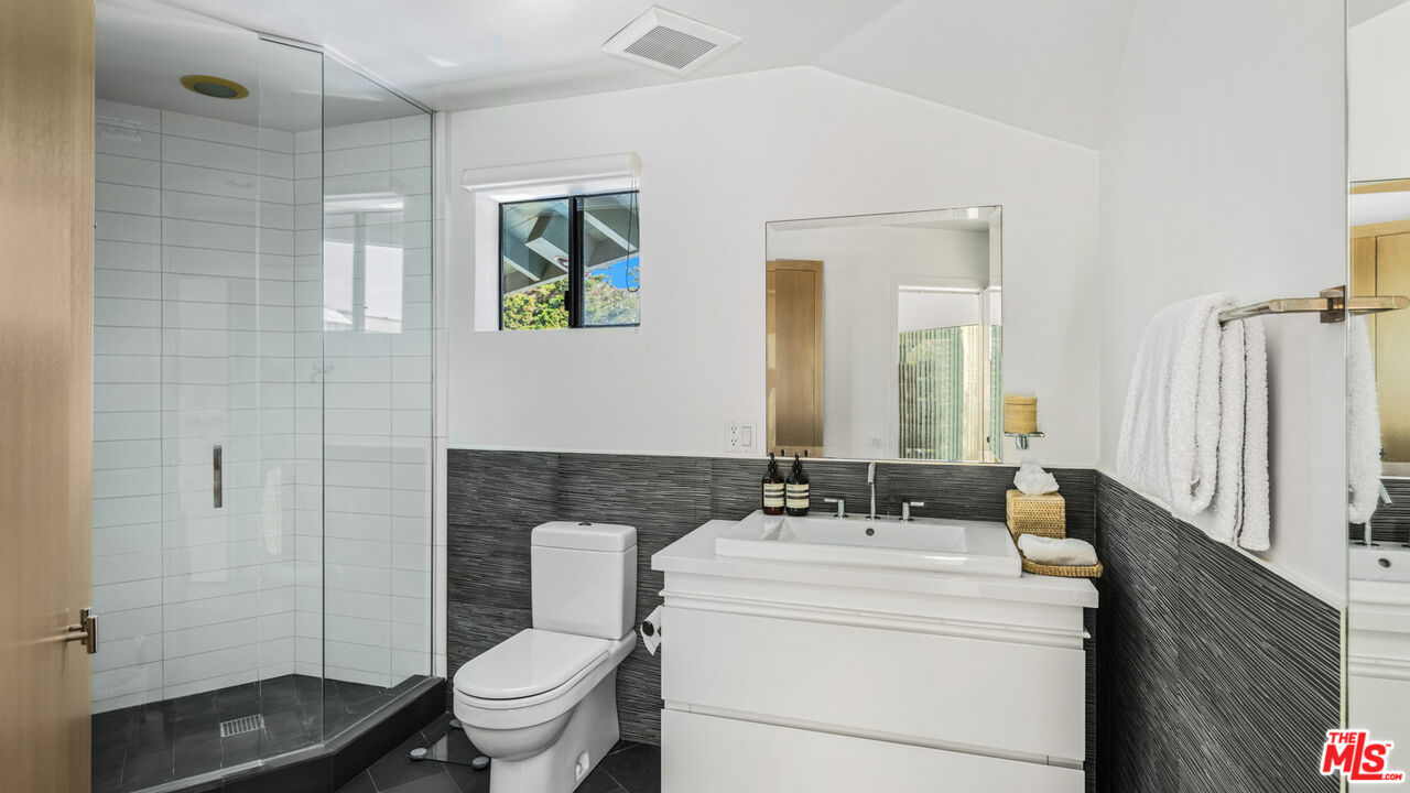 23736 Malibu Colony Rd