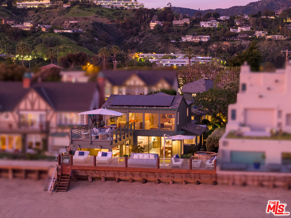 23736 Malibu Colony Rd