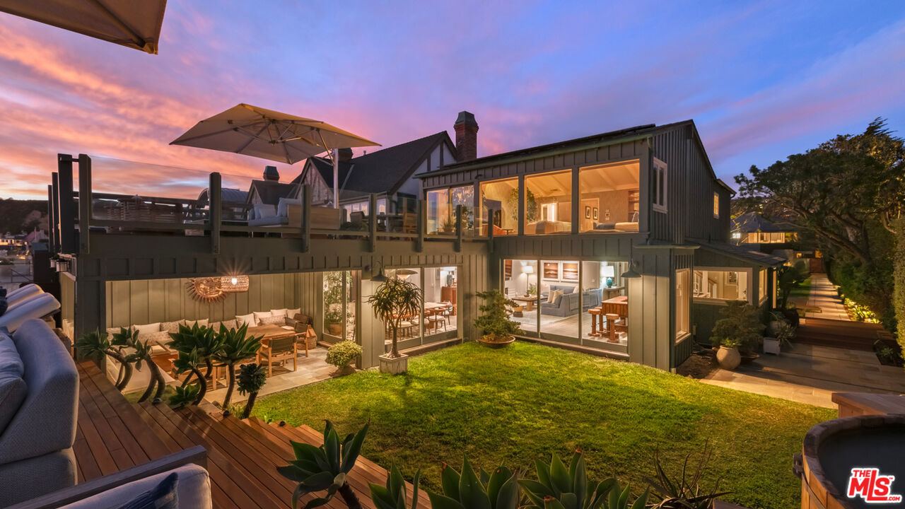 23736 Malibu Colony Rd