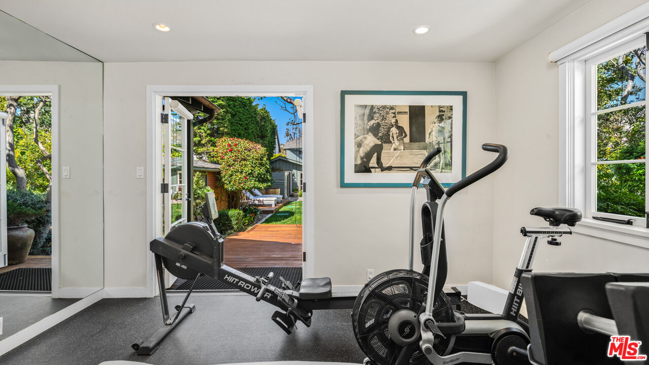 23736 Malibu Colony Rd