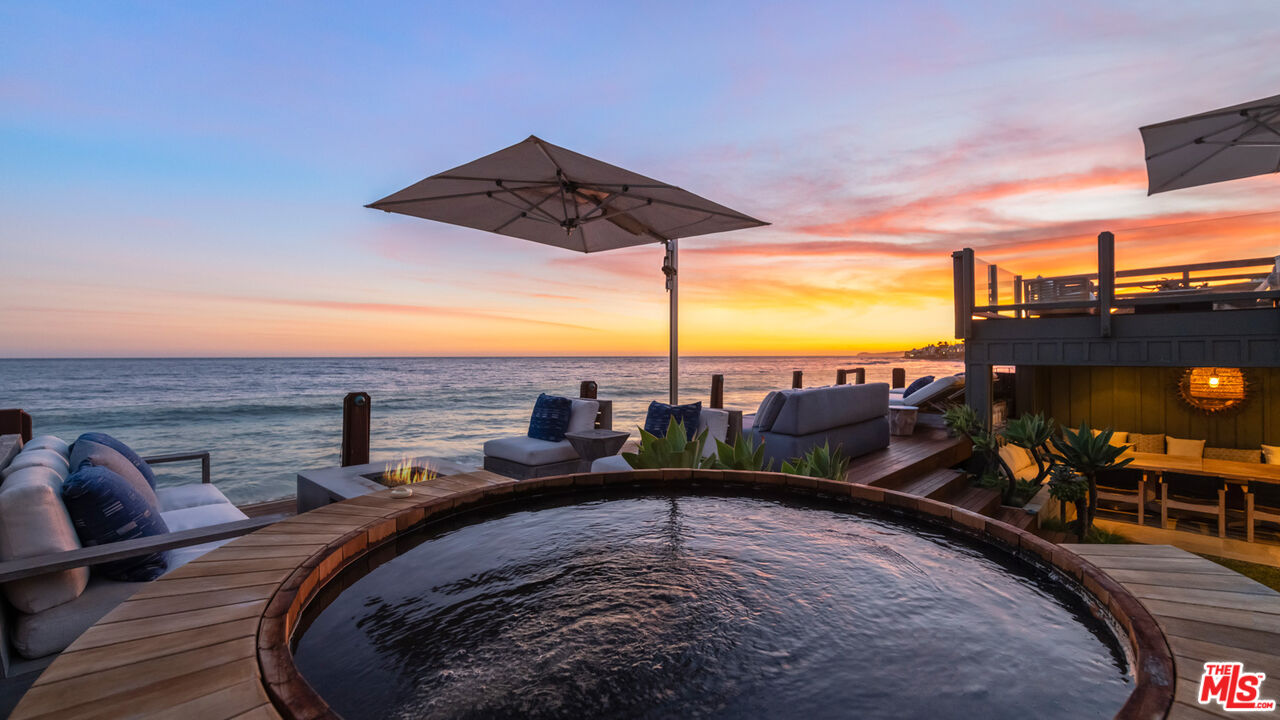 23736 Malibu Colony Rd
