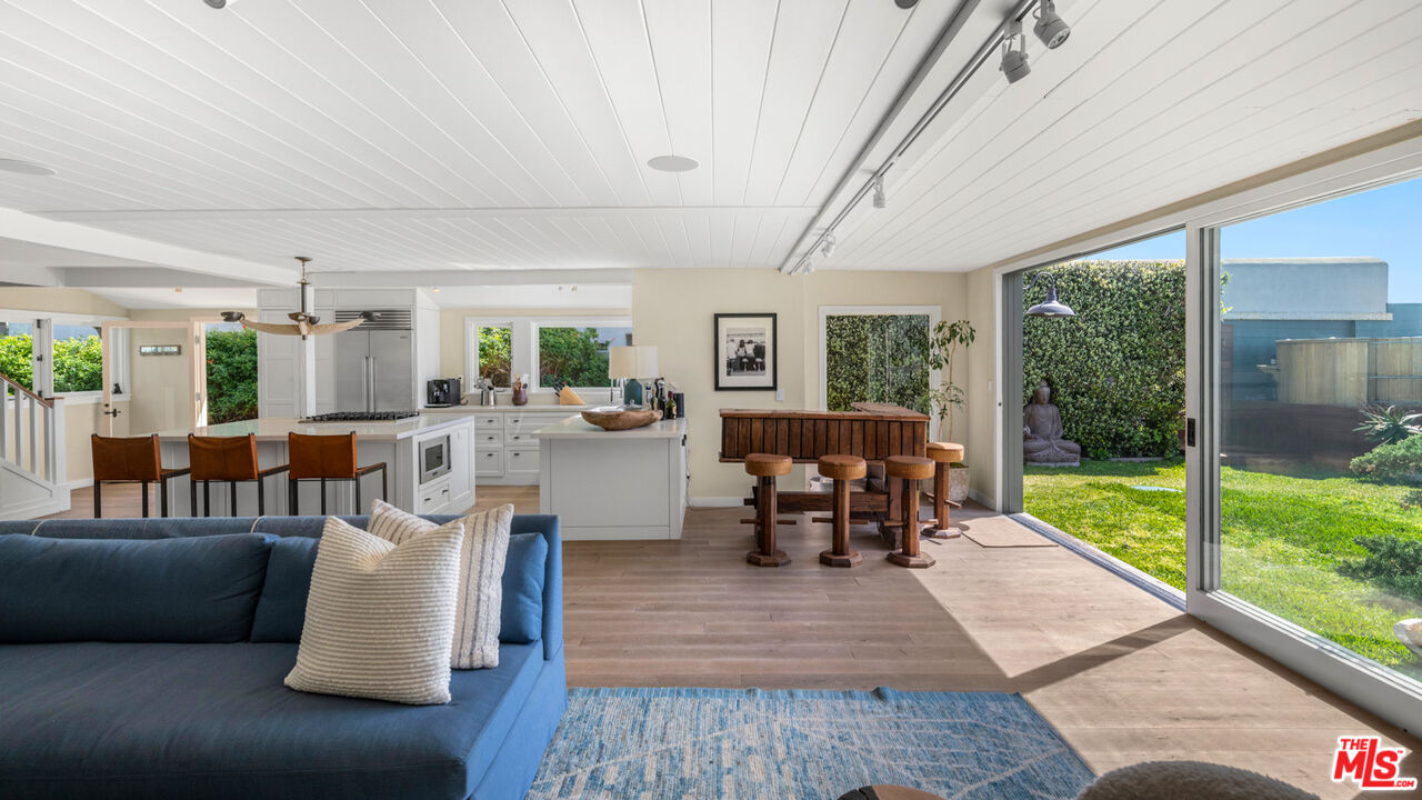 23736 Malibu Colony Rd