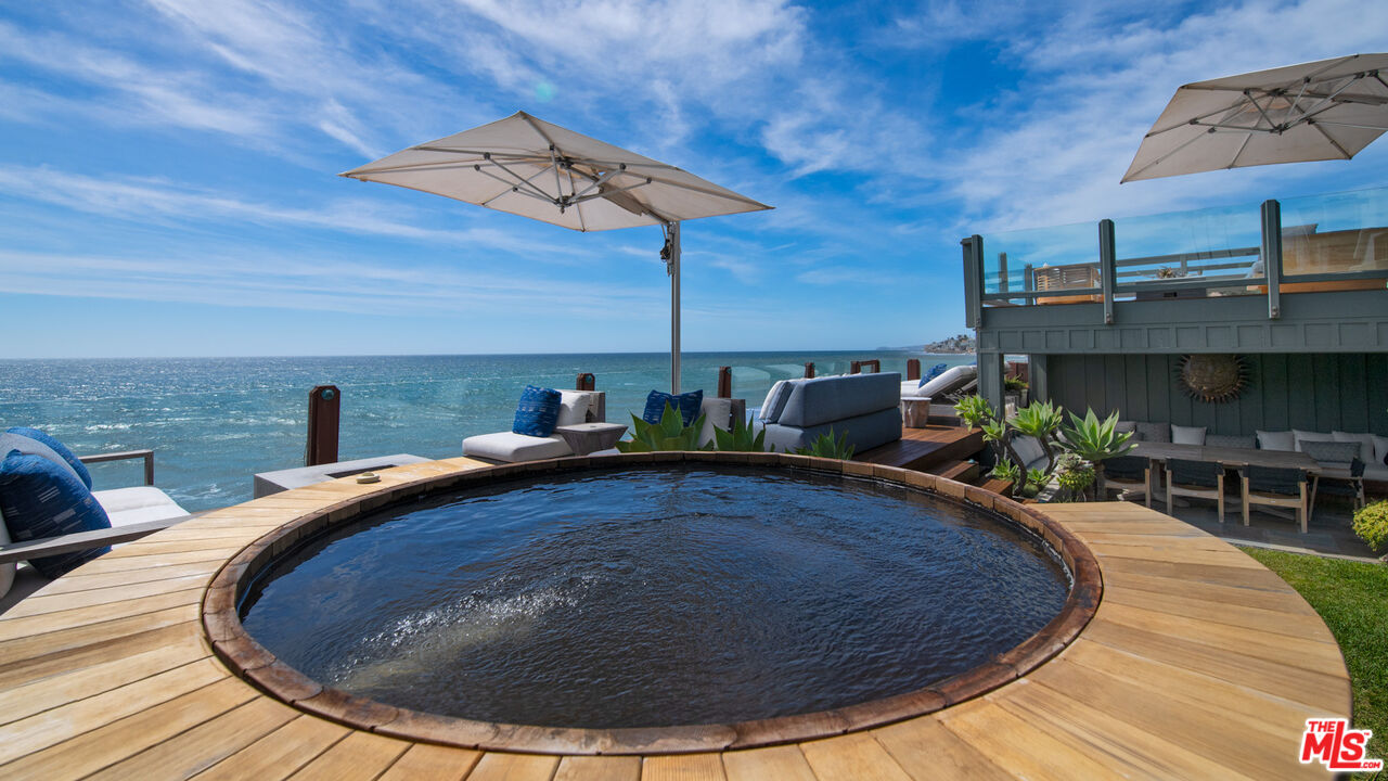 23736 Malibu Colony Rd