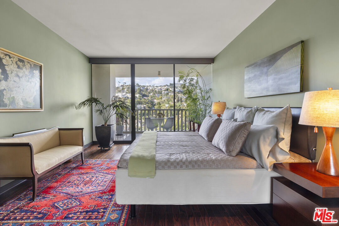 9255 Doheny Rd Unit: 1103