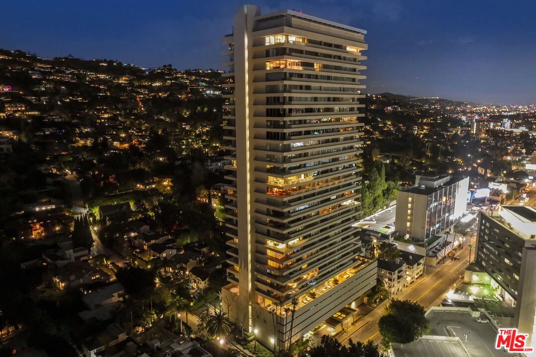 9255 Doheny Rd Unit: 1103