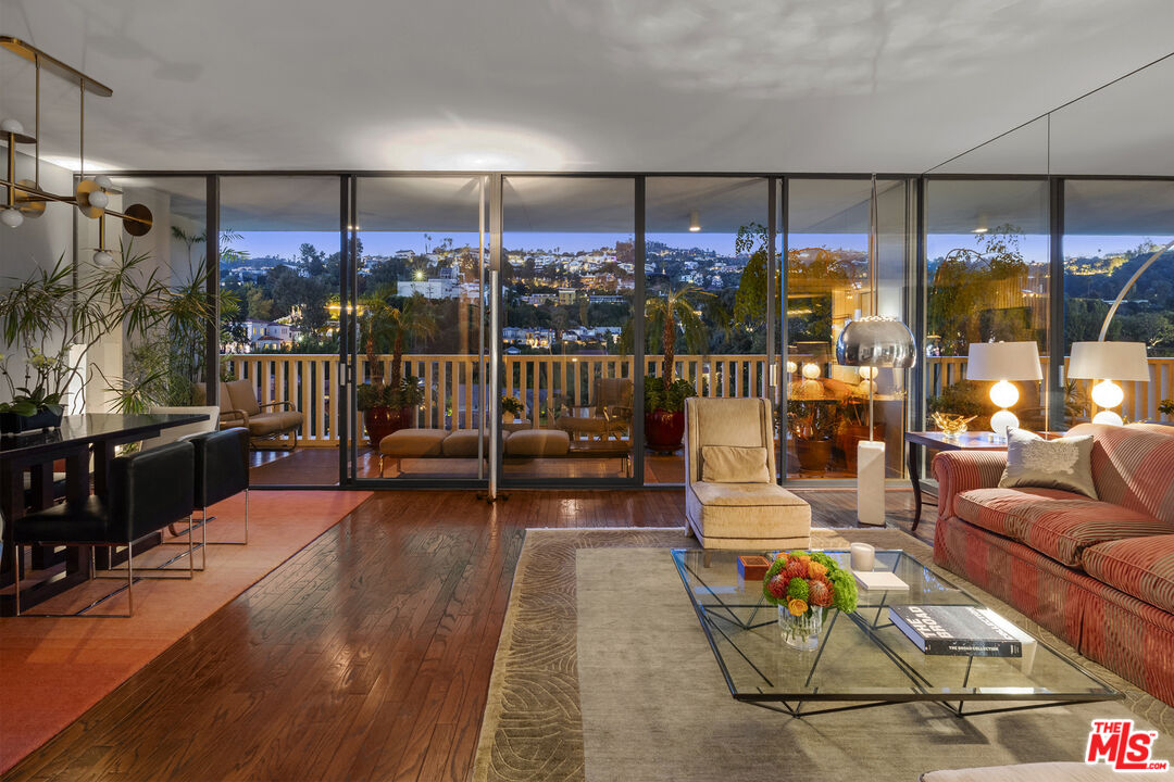 9255 Doheny Rd Unit: 1103