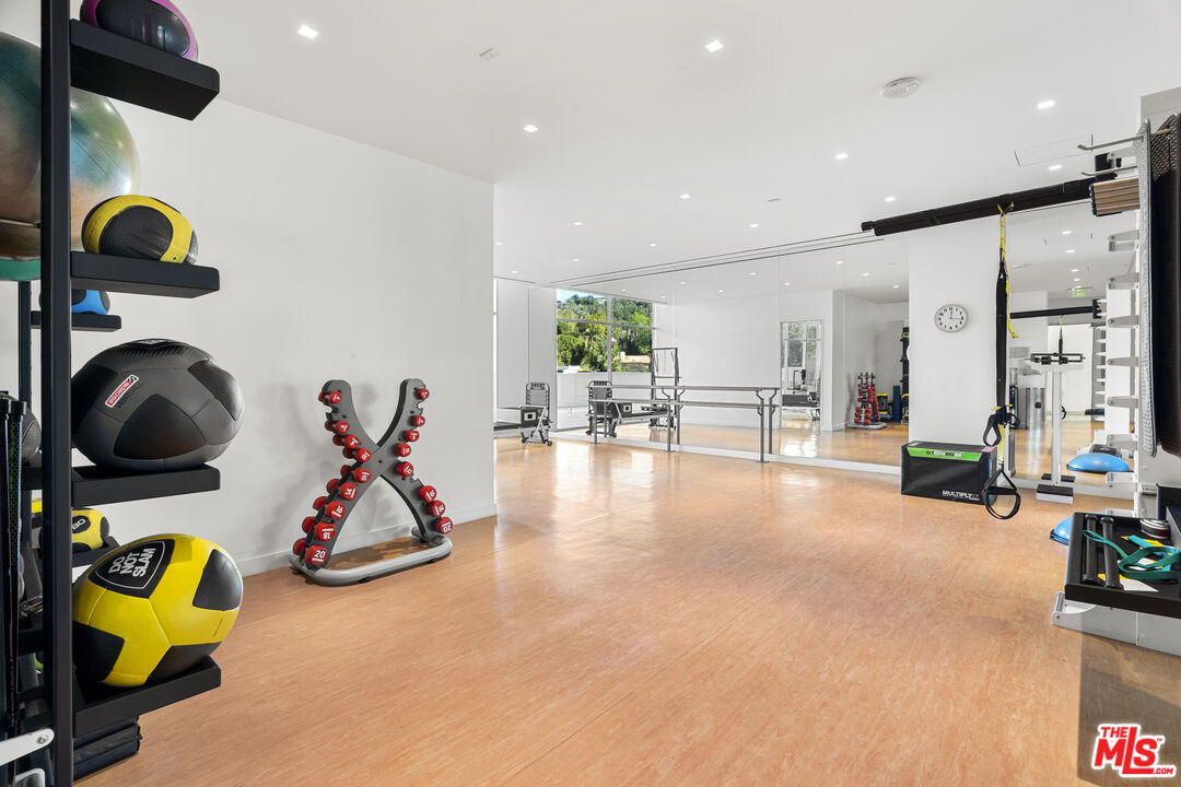 9255 Doheny Rd Unit: 1103