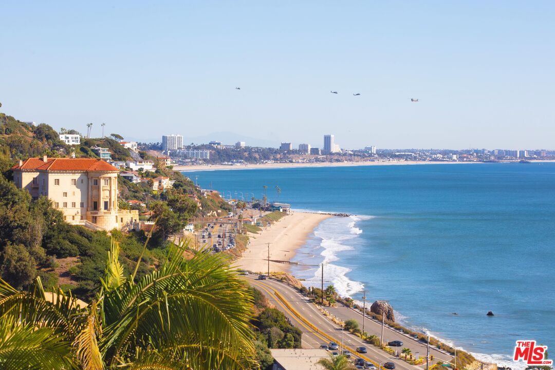 Malibu, CA, 90265