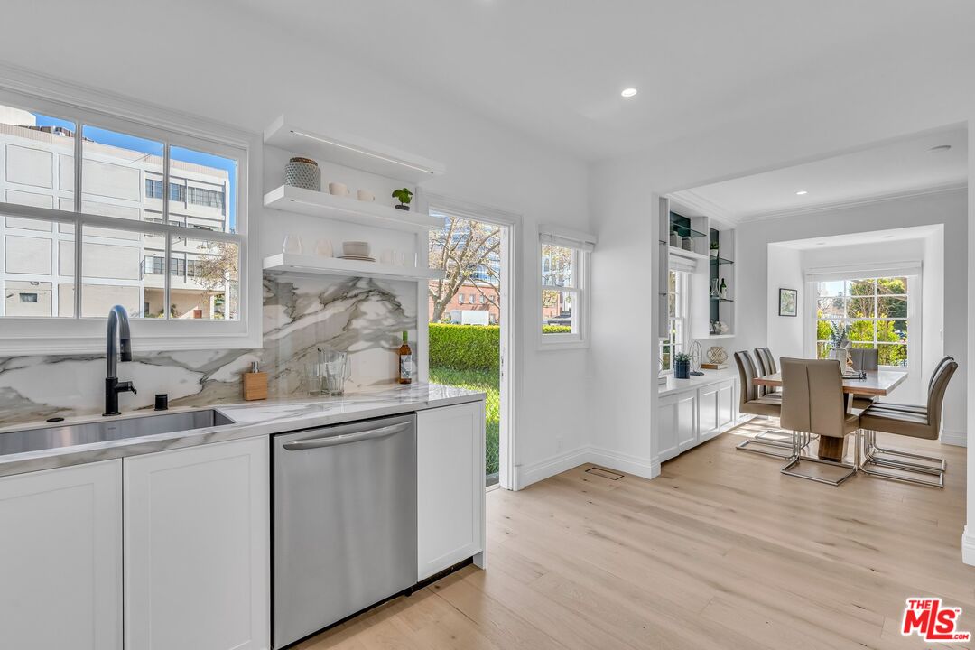 133 S Linden Dr