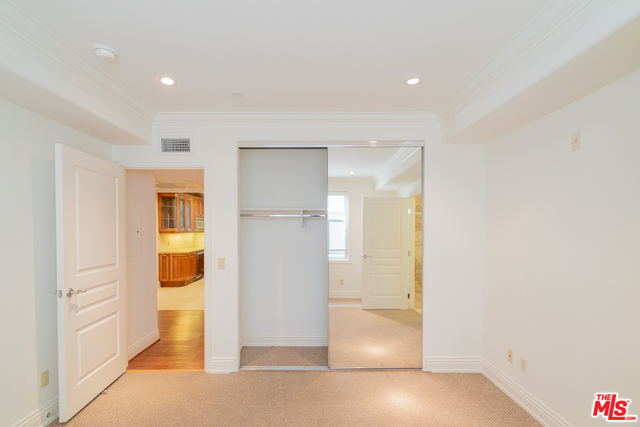 11749 Goshen Ave Unit: 401