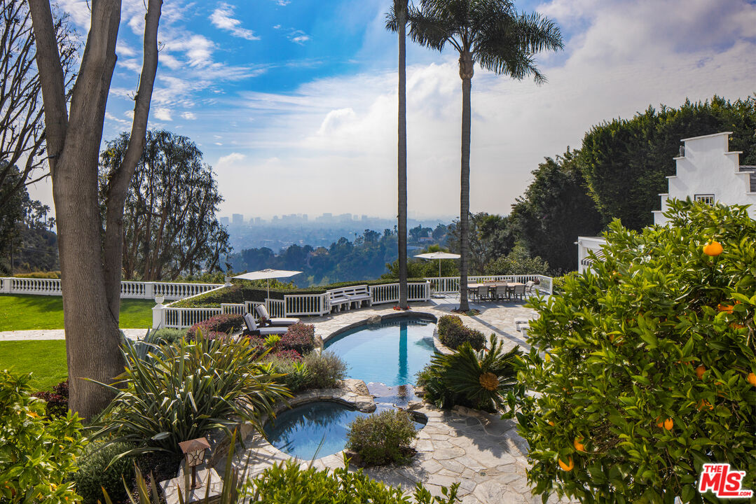Beverly Hills, CA, 90210