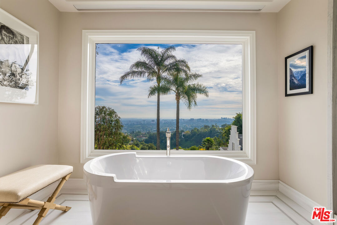Beverly Hills, CA, 90210