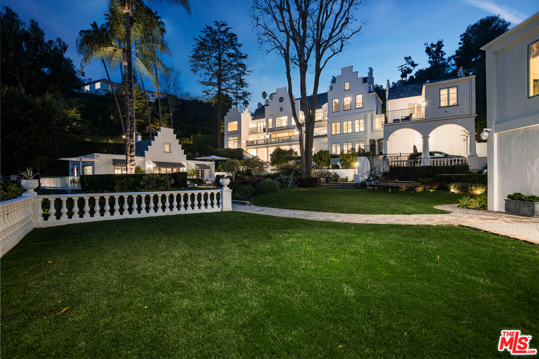Beverly Hills, CA, 90210