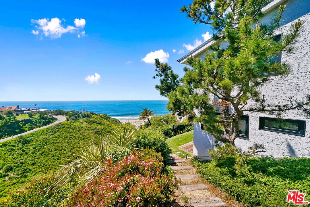 Malibu, CA, 90265