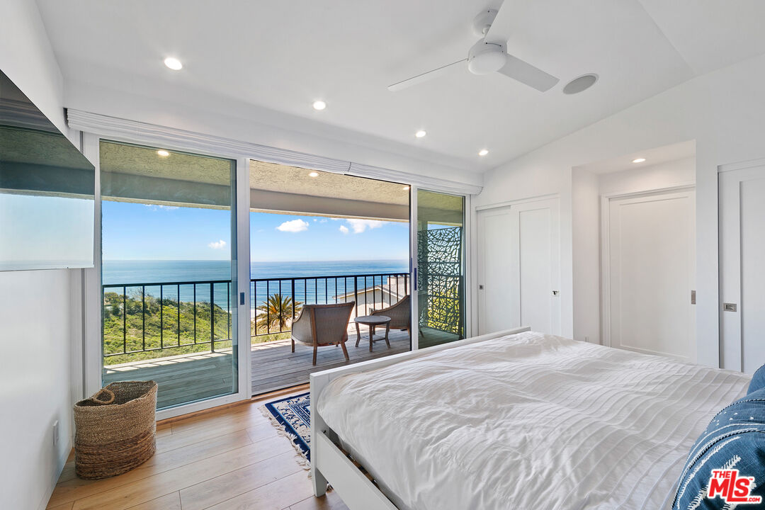 Malibu, CA, 90265