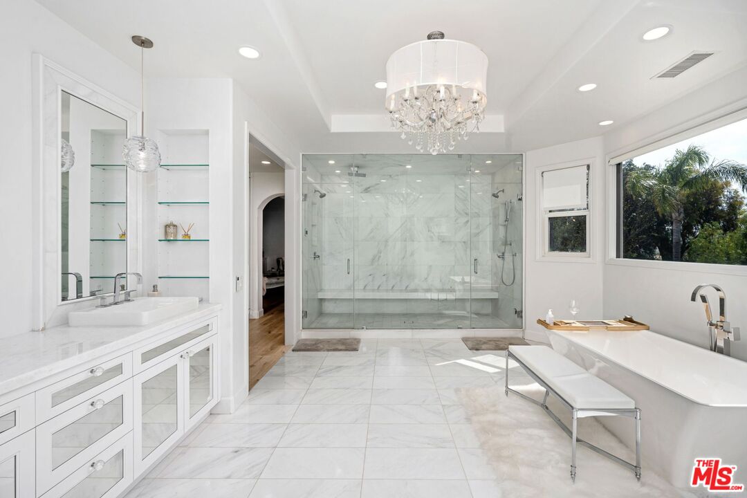 5623 Manley Ct