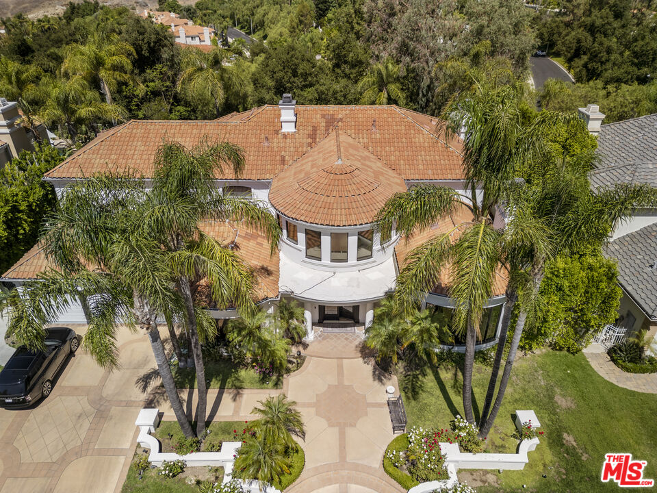 5623 Manley Ct