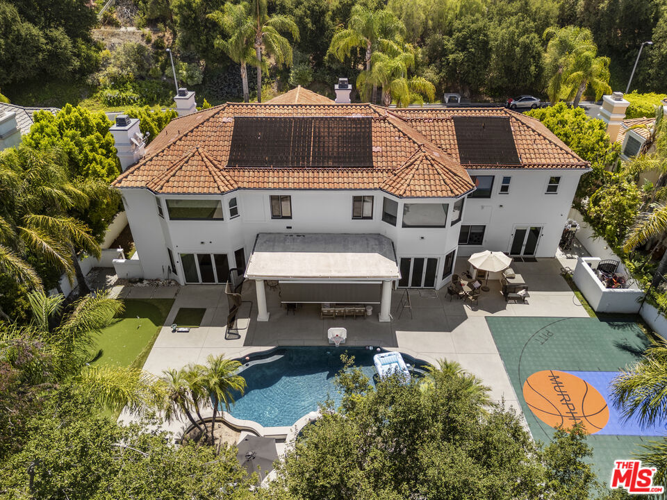 5623 Manley Ct