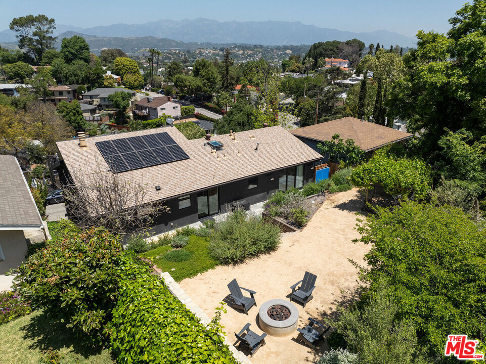 4666 Nob Hill Dr
