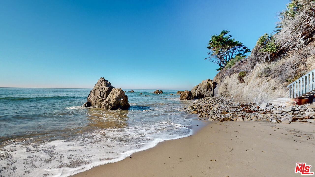 Malibu, CA, 90265