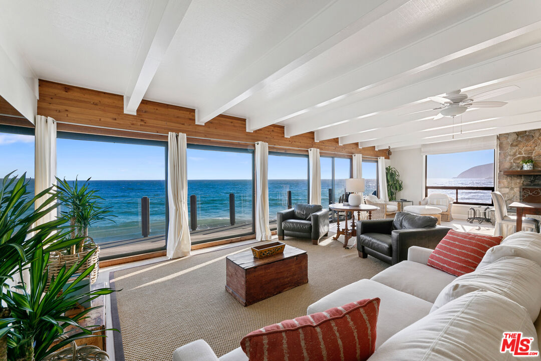 Malibu, CA, 90265