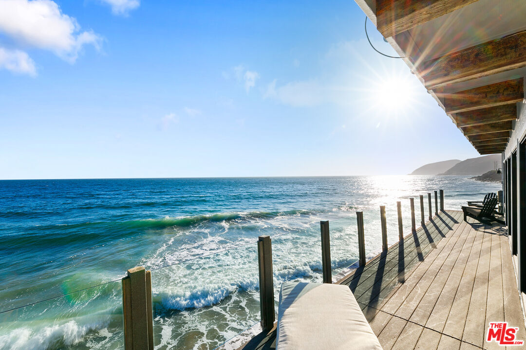 Malibu, CA, 90265