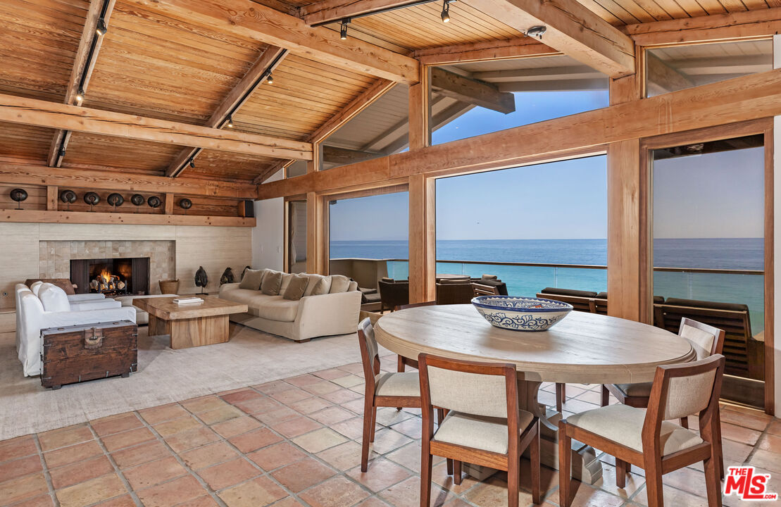 Malibu, CA, 90265