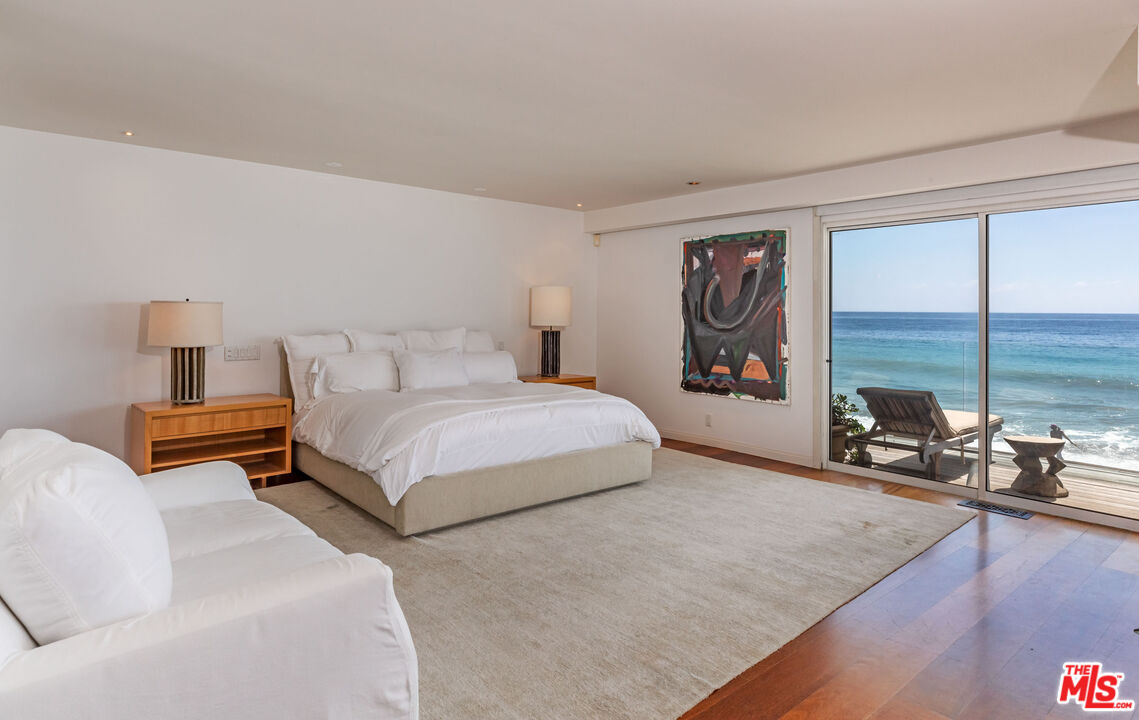 Malibu, CA, 90265