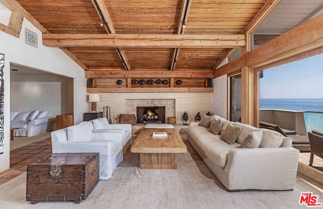Malibu, CA, 90265