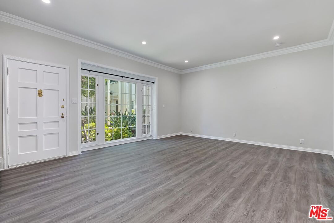 9342 W Olympic Blvd Unit: 9344