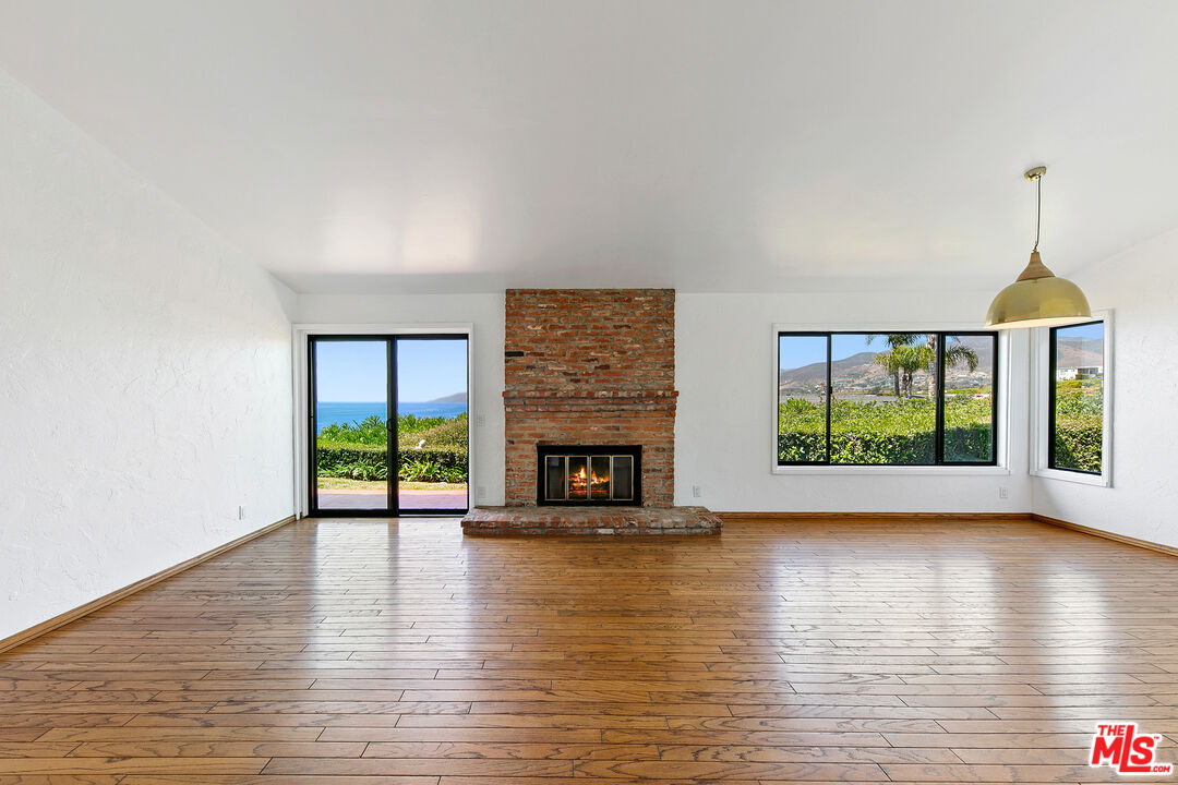 Malibu, CA, 90265