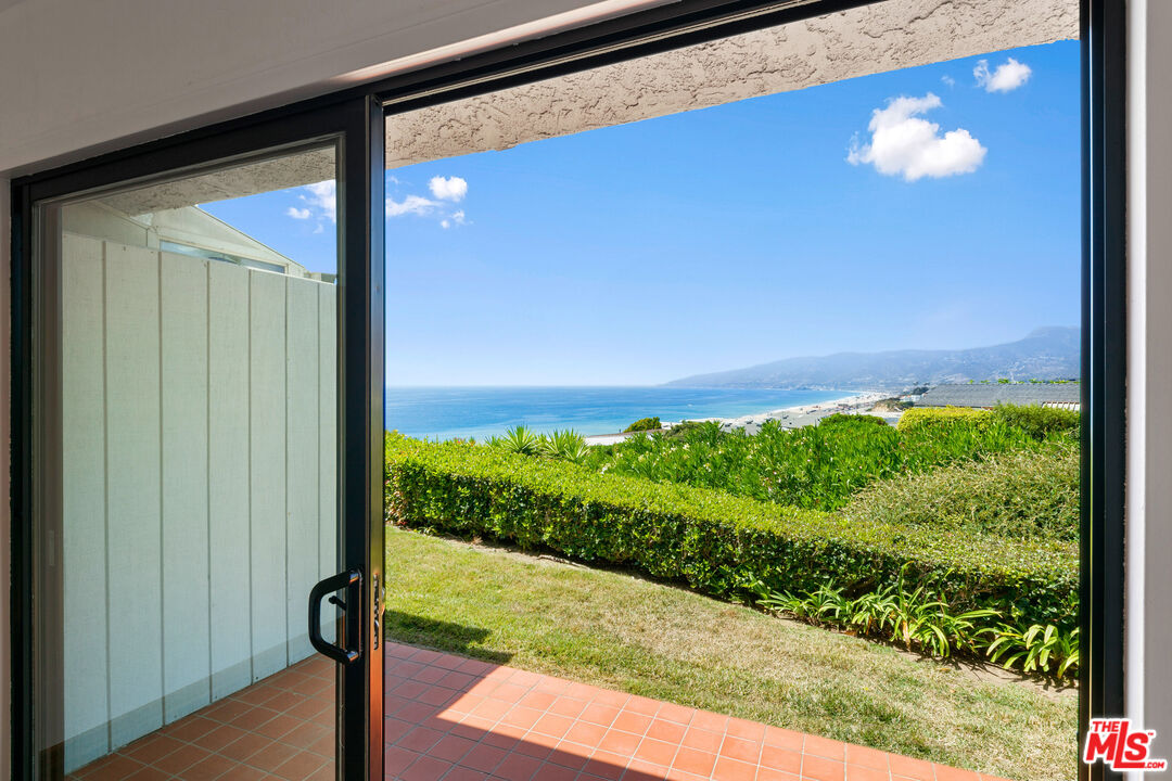 Malibu, CA, 90265