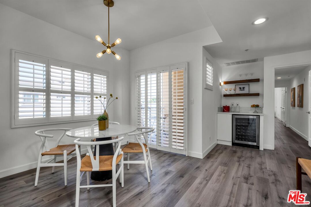 1932 Pelham Ave Unit: 401