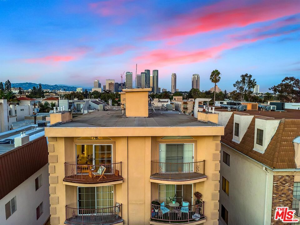 1932 Pelham Ave Unit: 401