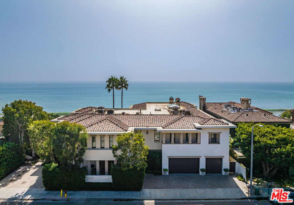 22368 Pacific Coast Hwy