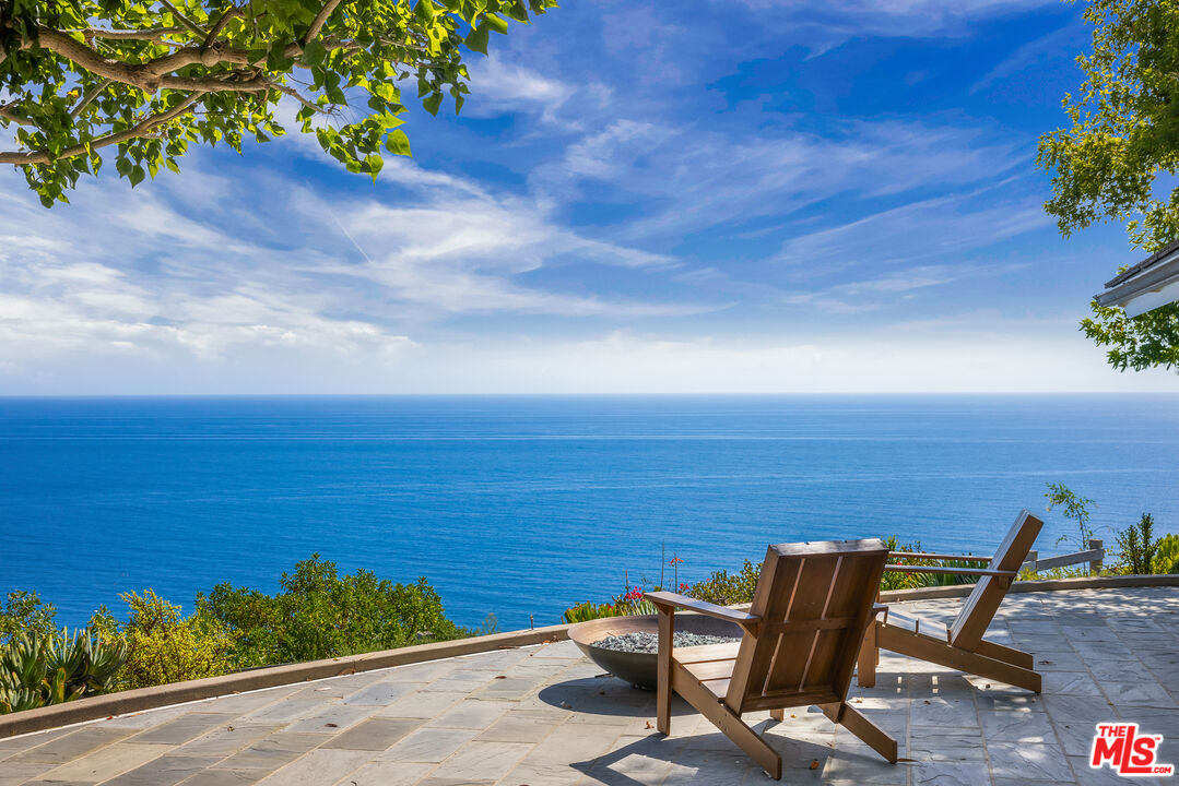 Malibu, CA, 90265