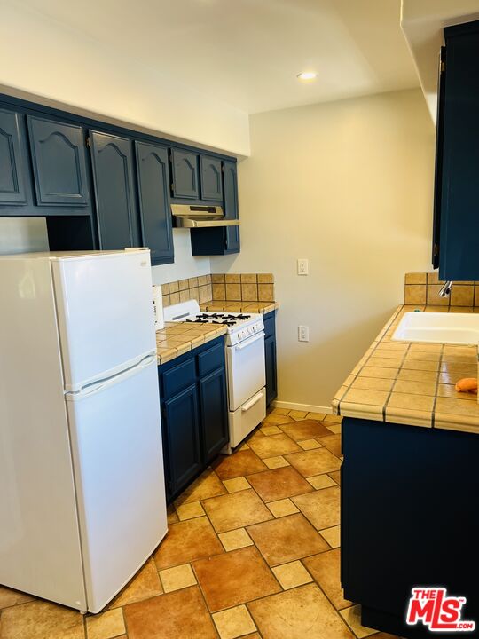 843 Westbourne Dr