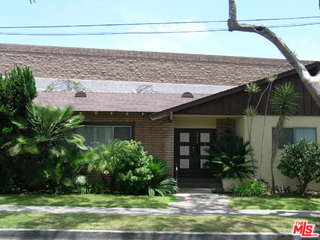 4022 Globe AVE
