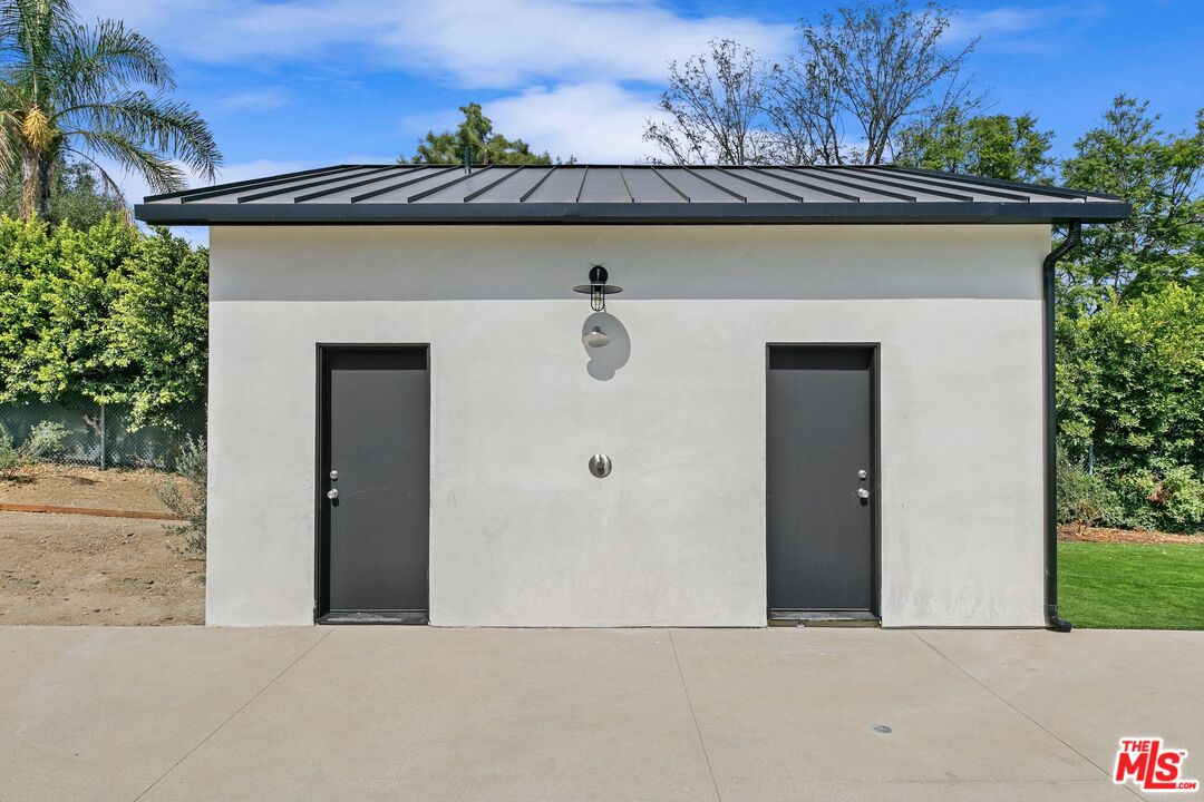 1754 Lechusa Rd