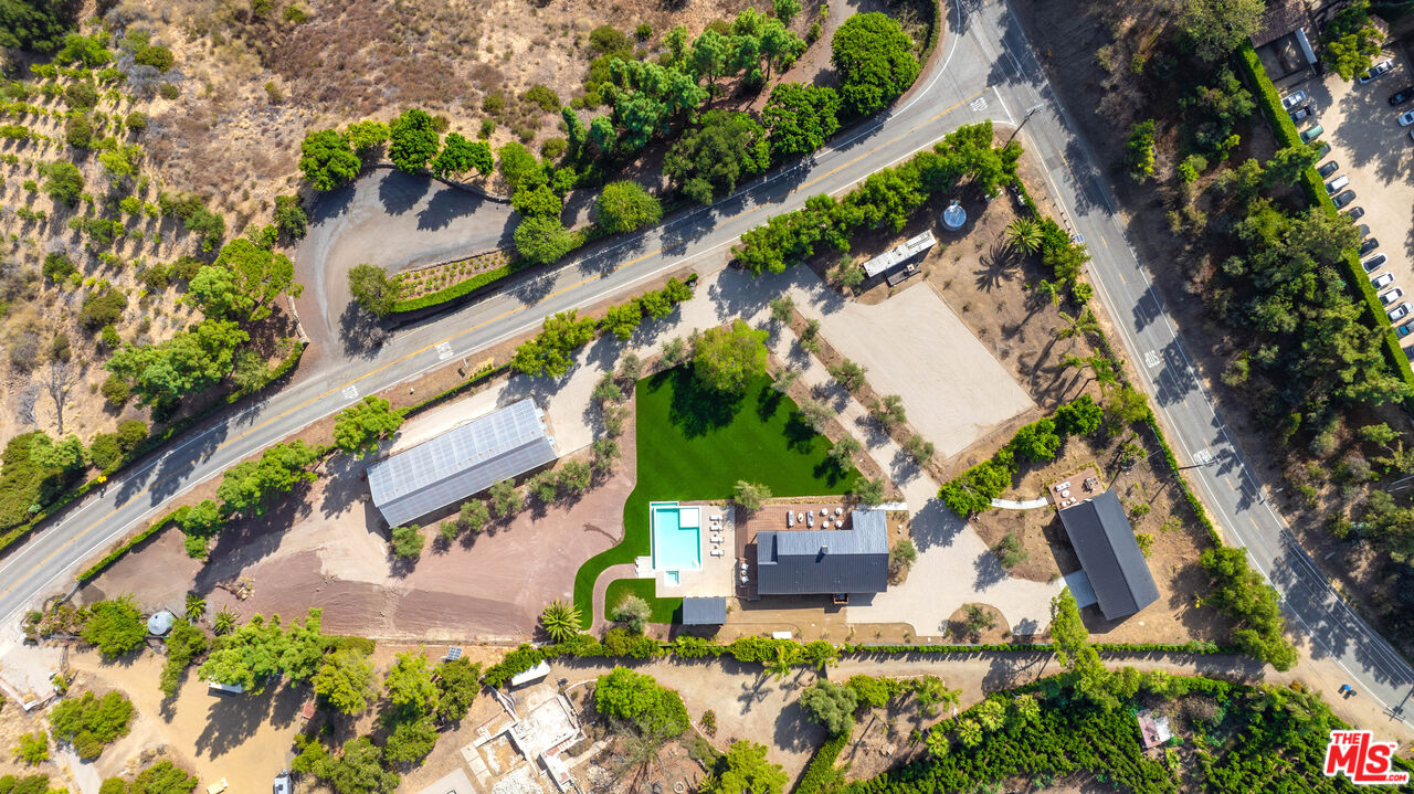 1754 Lechusa Rd