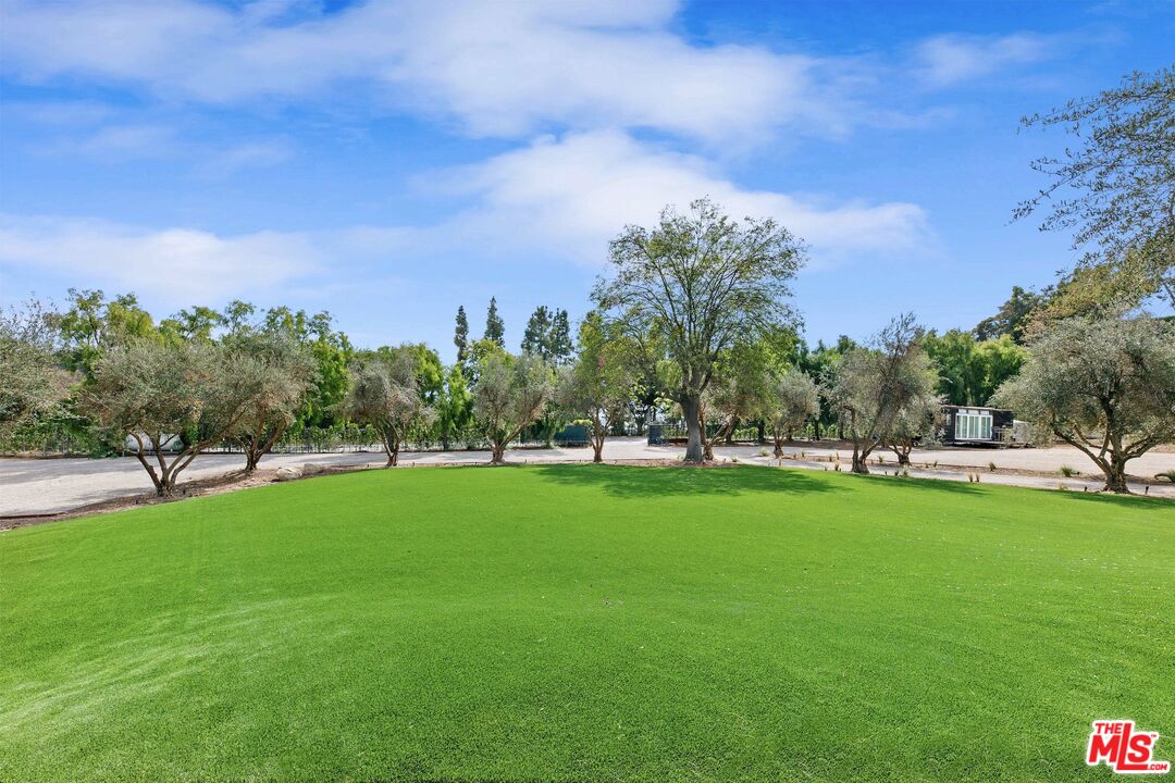 1754 Lechusa Rd