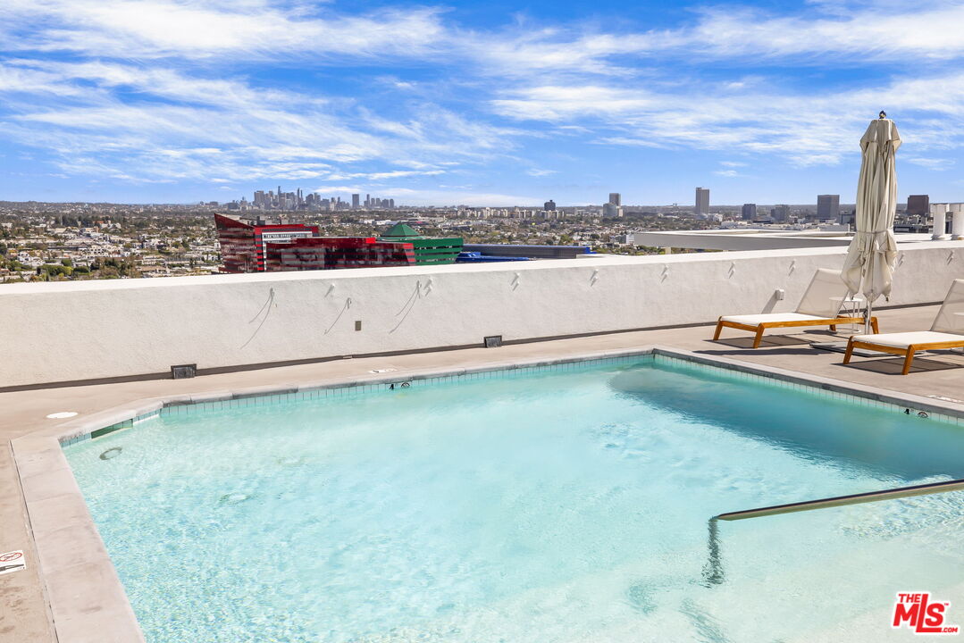 West Hollywood, CA, 90069
