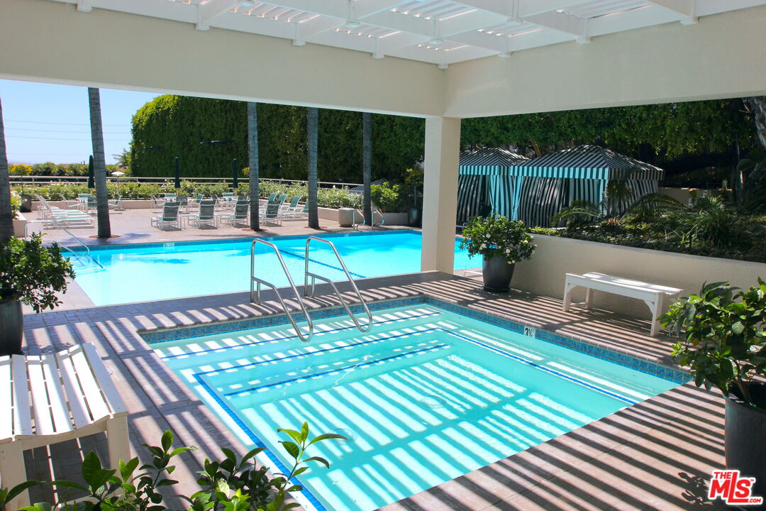 West Hollywood, CA, 90069