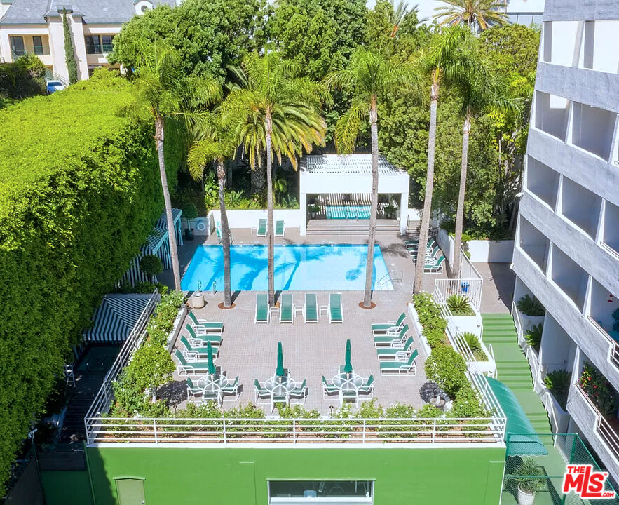 West Hollywood, CA, 90069