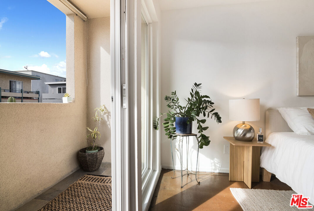 Marina Del Rey, CA, 90292